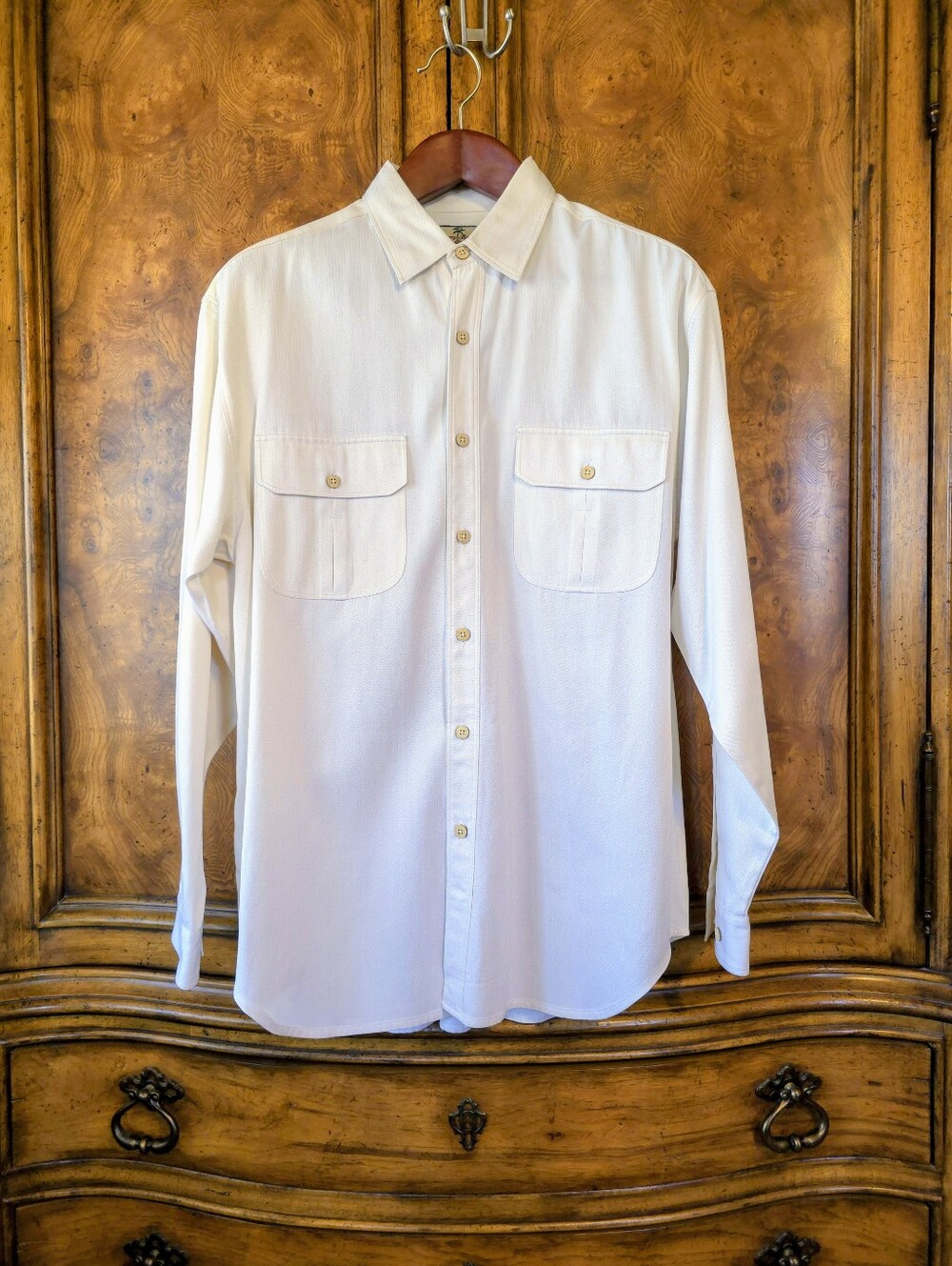 T. Bahama (M-L) Silk & Cotton shirt